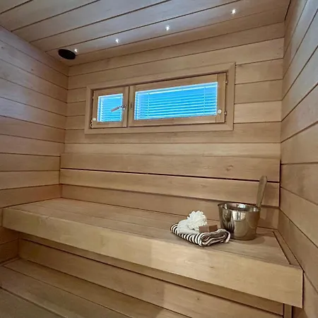 Vila Kataja With Winter Forest Landscape And Wi-fi Rovaniemi